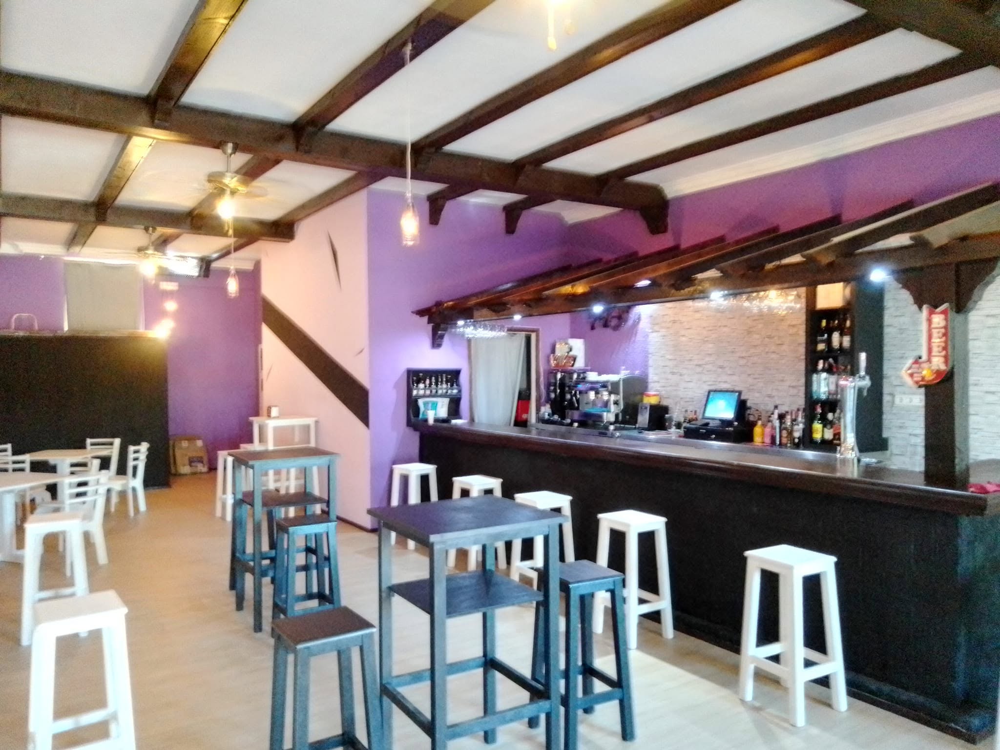 Sala Contraste